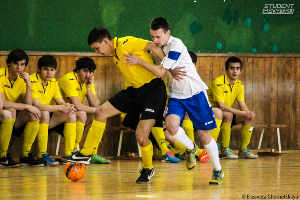 студенческий футбол МФТИ МГТУГА_3.jpg